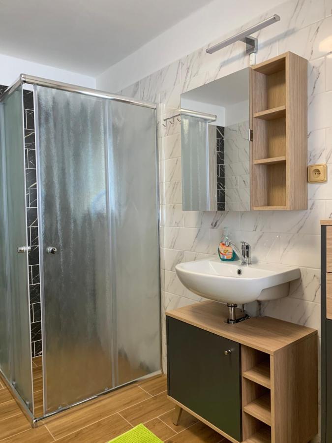 Apartmany Alliss Харачов Екстериор снимка