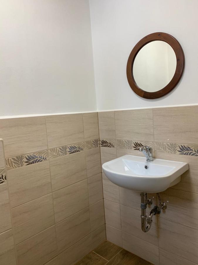 Apartmany Alliss Харачов Екстериор снимка