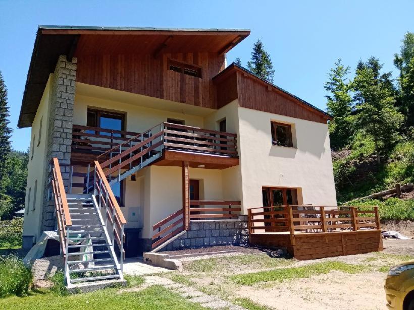 Apartmany Alliss Харачов Екстериор снимка