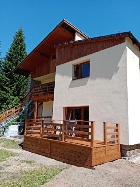 Apartmany Alliss Харачов Екстериор снимка