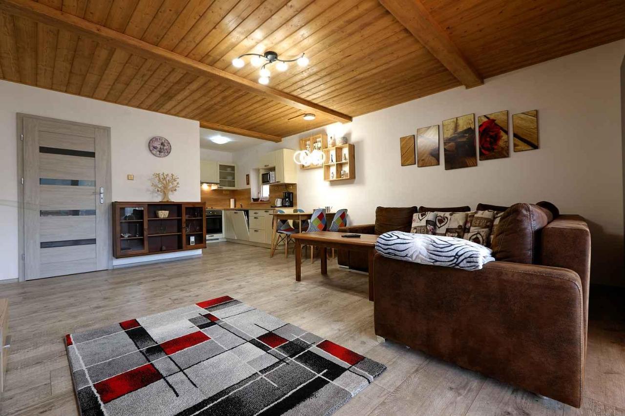 Apartmany Alliss Харачов Екстериор снимка